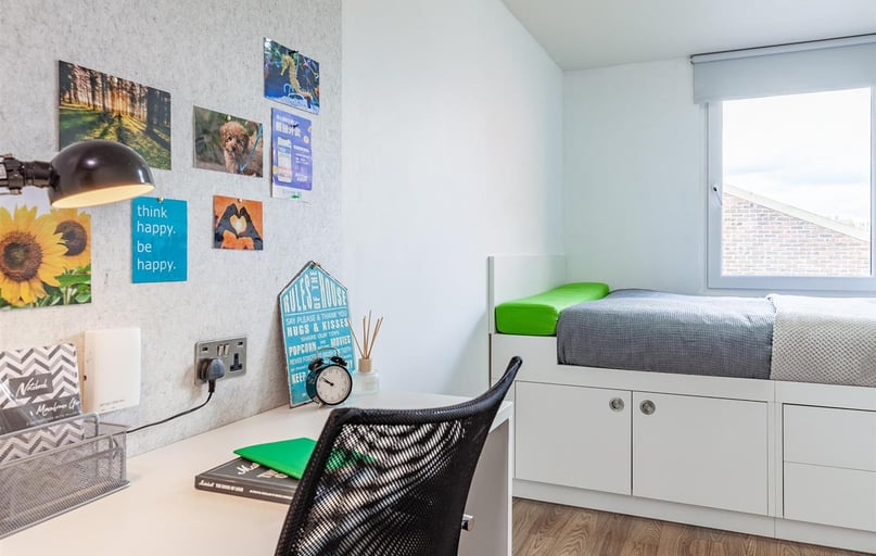 Coquet Street, Ouseburn, Newcastle - Image 1